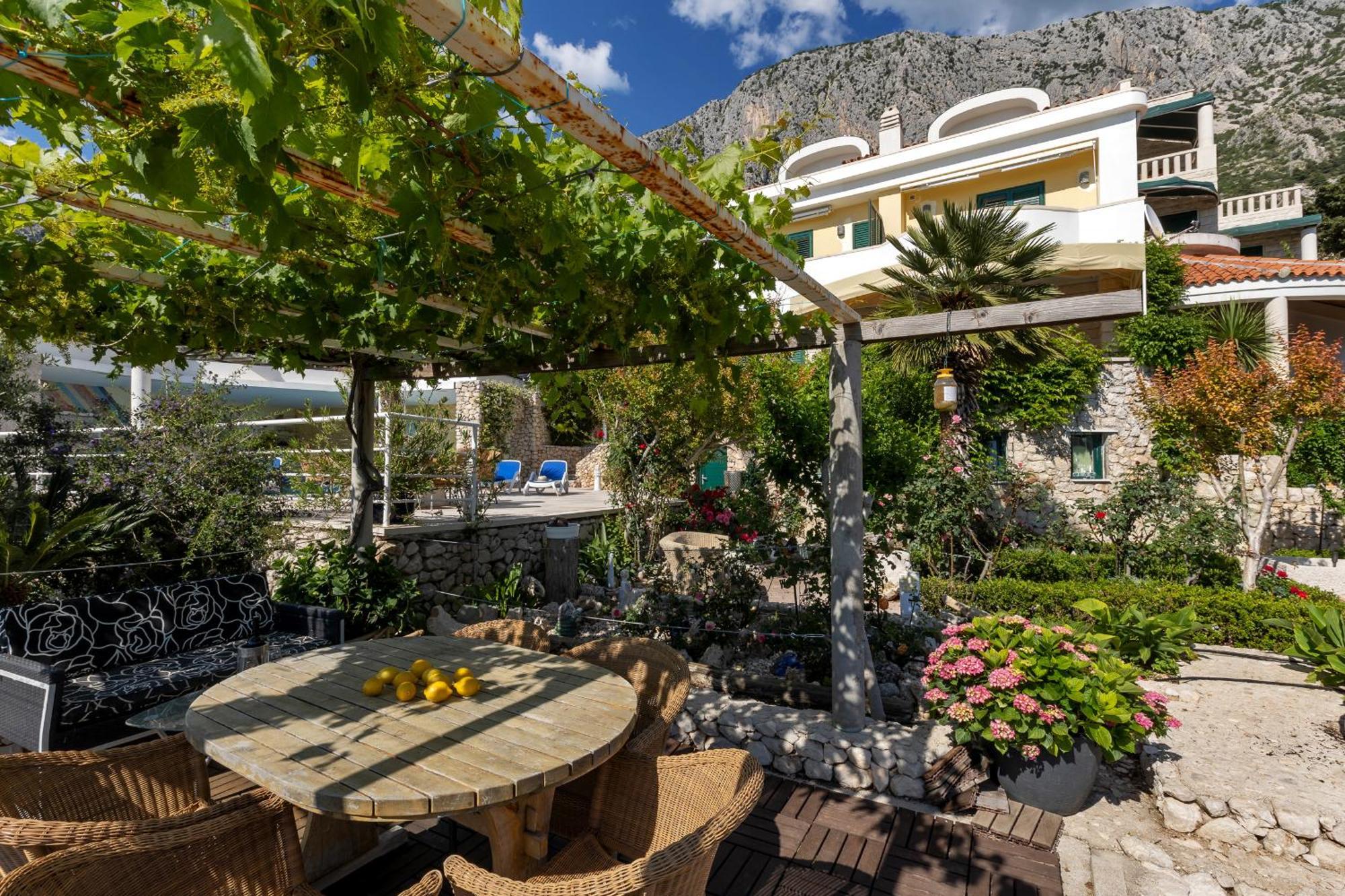 Grand View Apartments Драшніце Екстер'єр фото