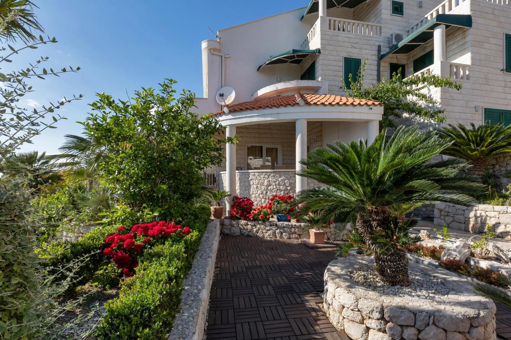 Grand View Apartments Драшніце Екстер'єр фото